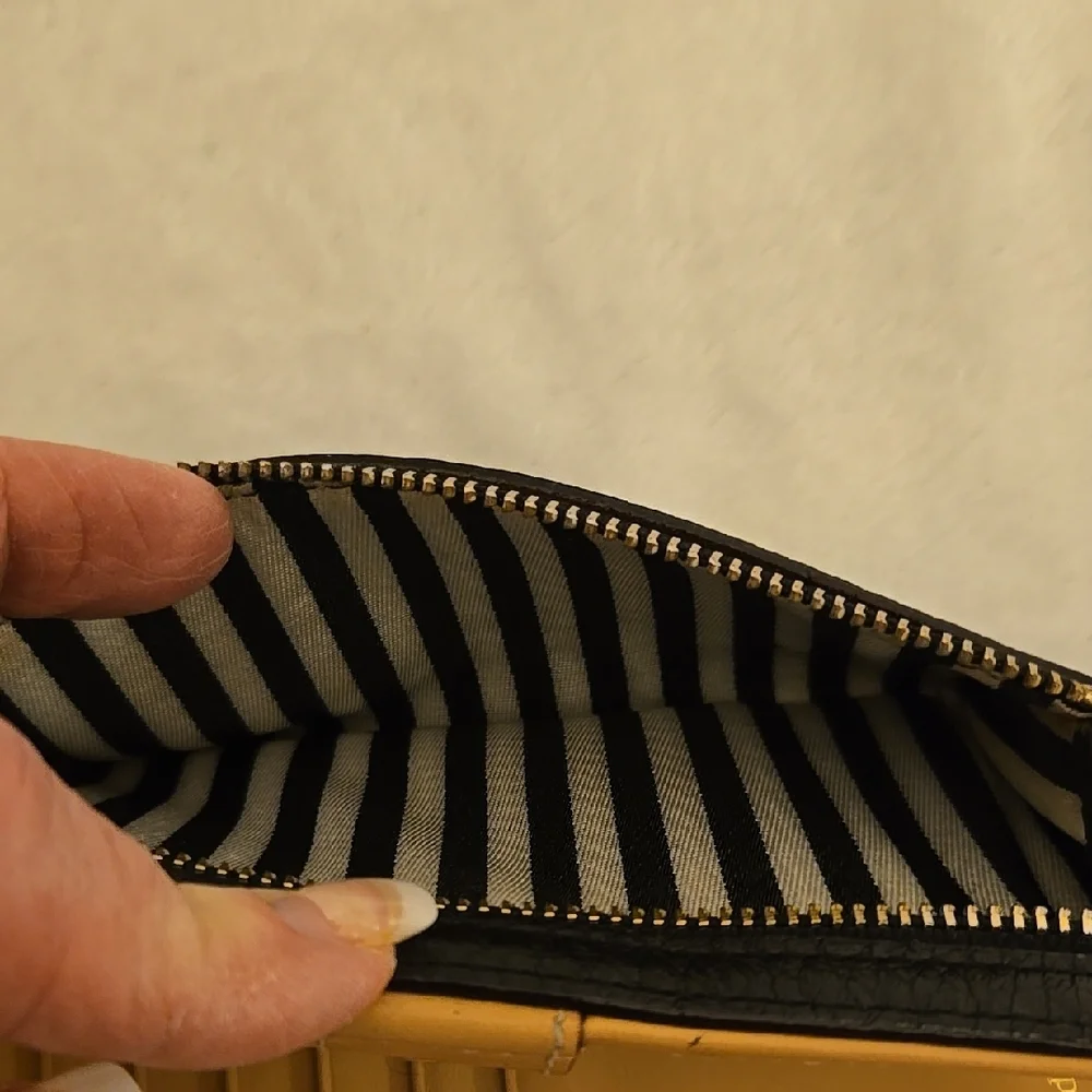 Kate Spade Black Wallet - Picture 12 of 15